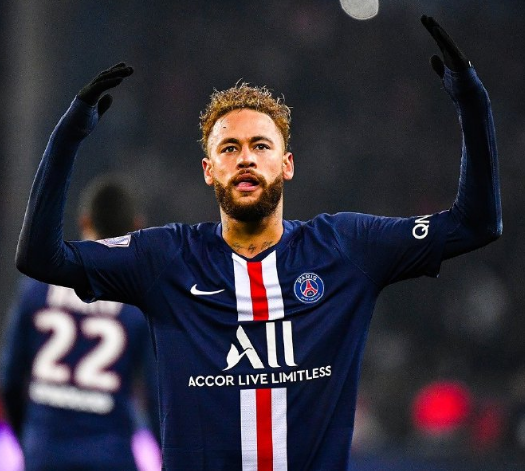 坑了！场上骂骂咧咧 搞乱北京队节奏