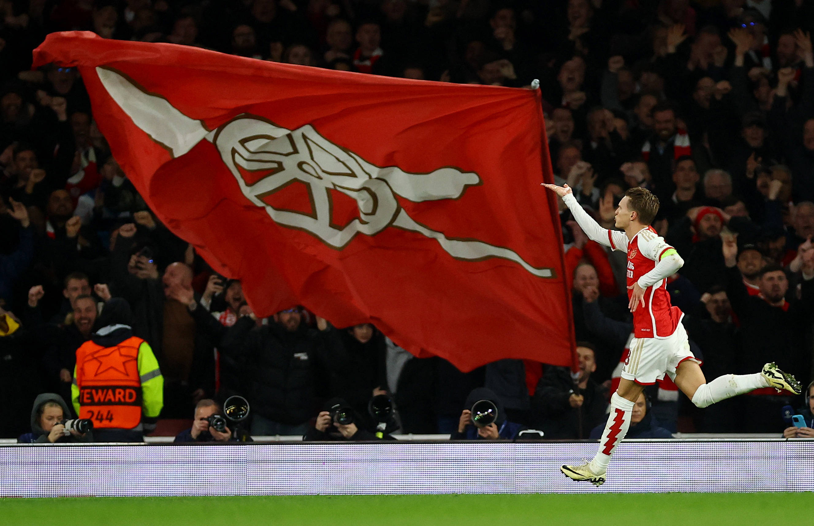 官宣，正式签约！短短3个月，地表最强172王者归来